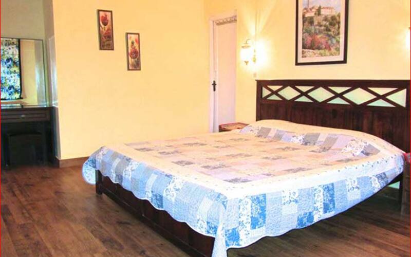 TG Stays Nari Mandir Road, Kasauli 4